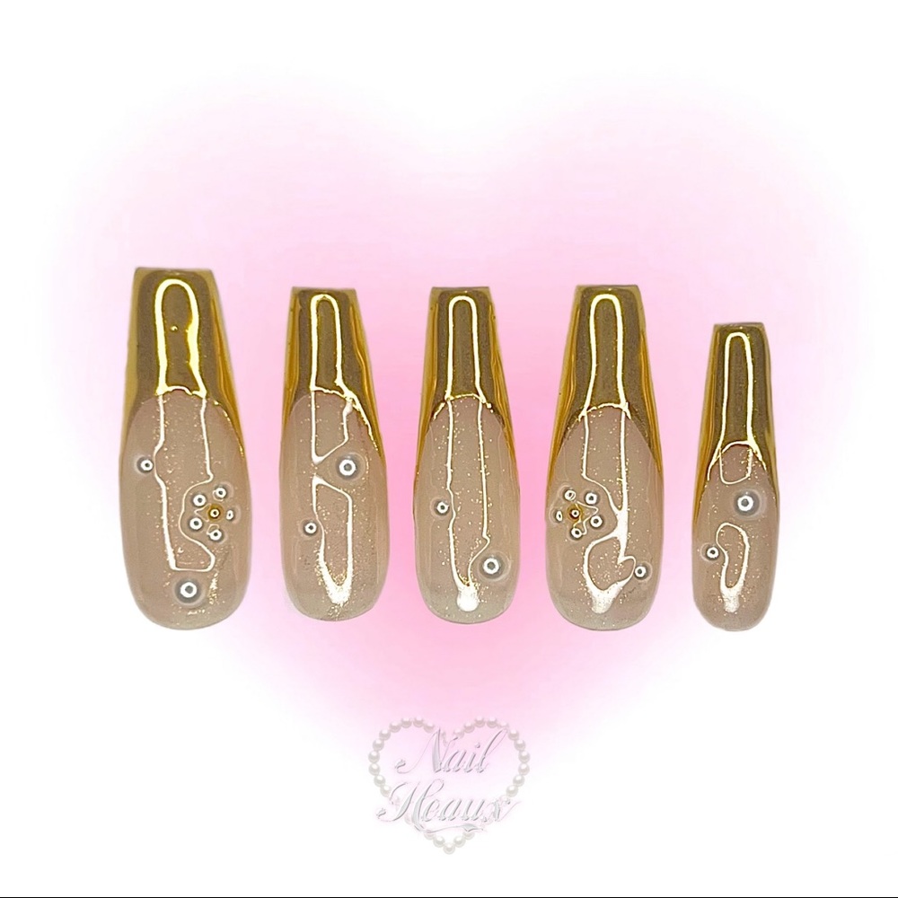 DIPPED IN GOLD Reusable Press On Nails